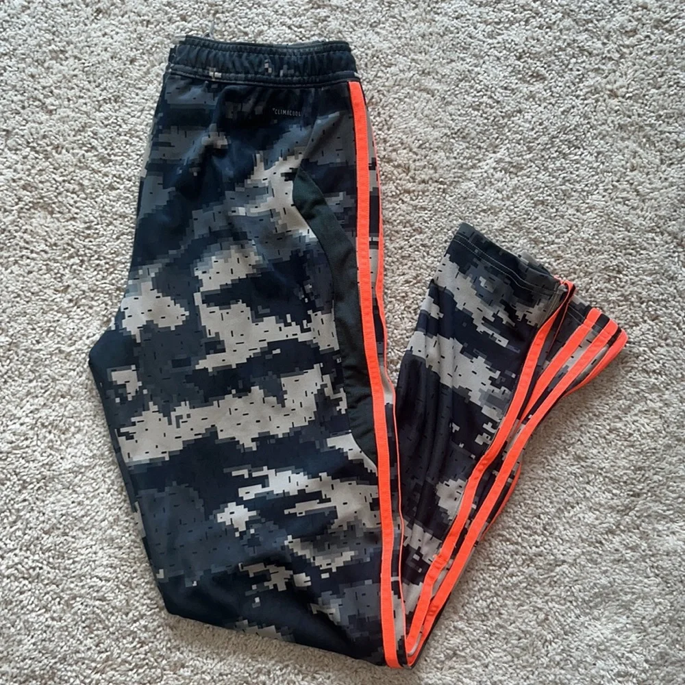 adidas Camouflage Street Style Big Boys Skinny Training Pants - Picture 12 of 14